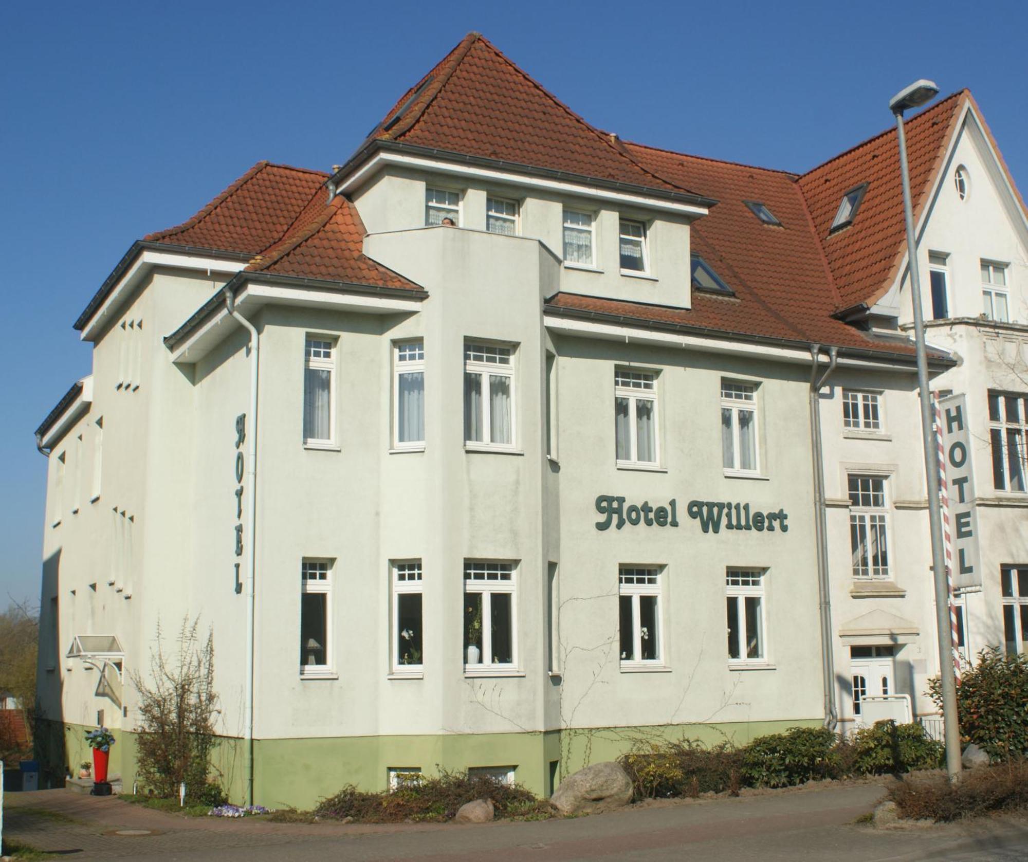Hotel Willert Висмар Экстерьер фото