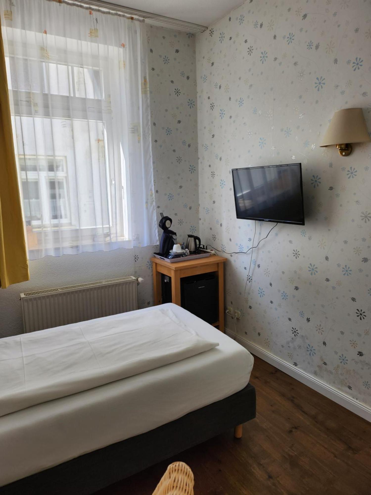 Hotel Willert Висмар Экстерьер фото