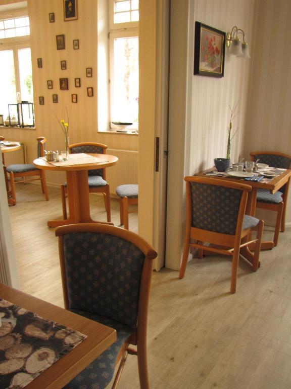 Hotel Willert Висмар Экстерьер фото