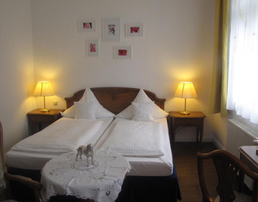 Hotel Willert Висмар Экстерьер фото